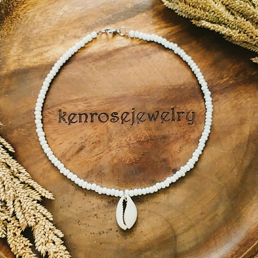 Boho White Cowrie Pendant Necklace Beach and Boho Jewelry Summer Accessories