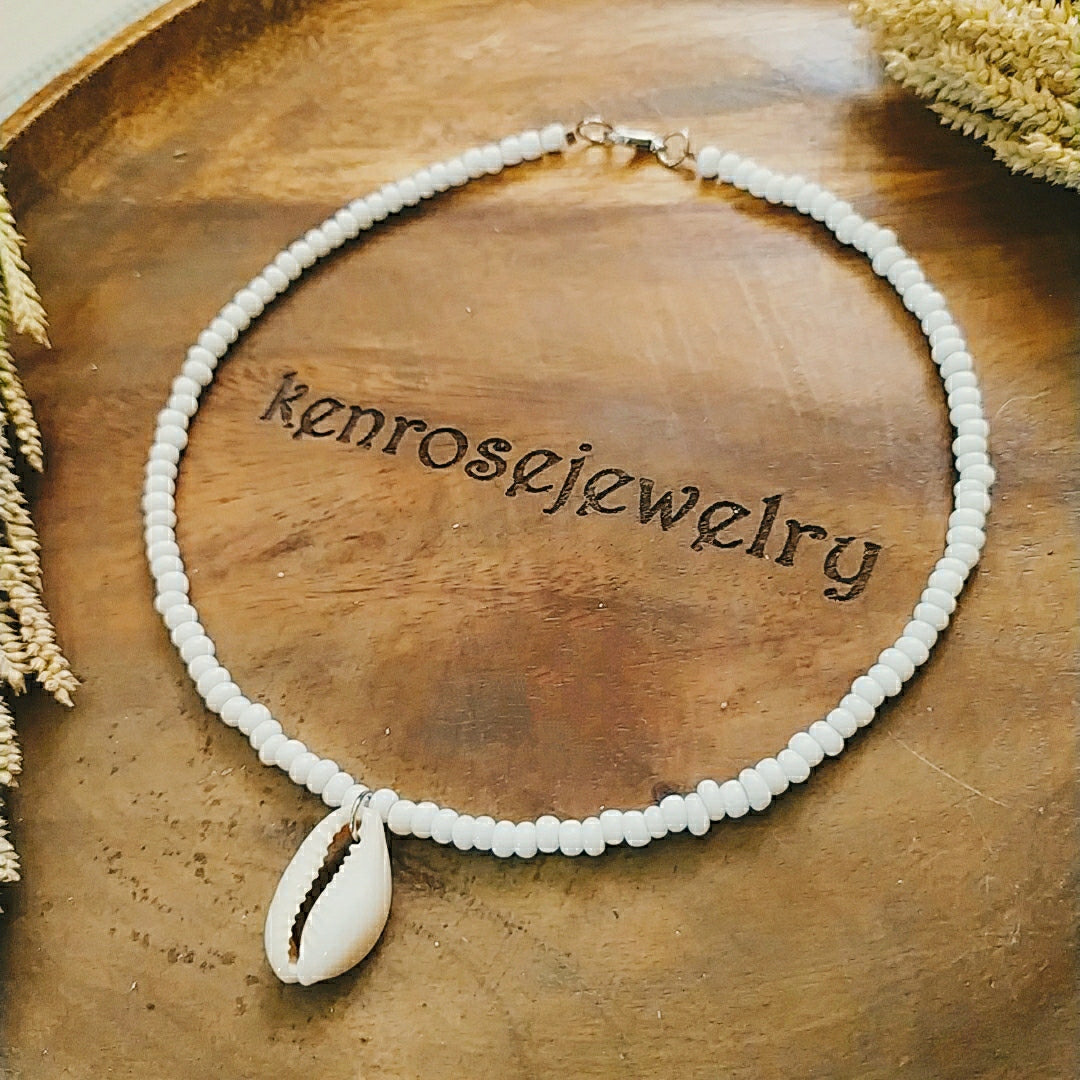 Boho White Cowrie Pendant Necklace Beach and Boho Jewelry Summer Accessories